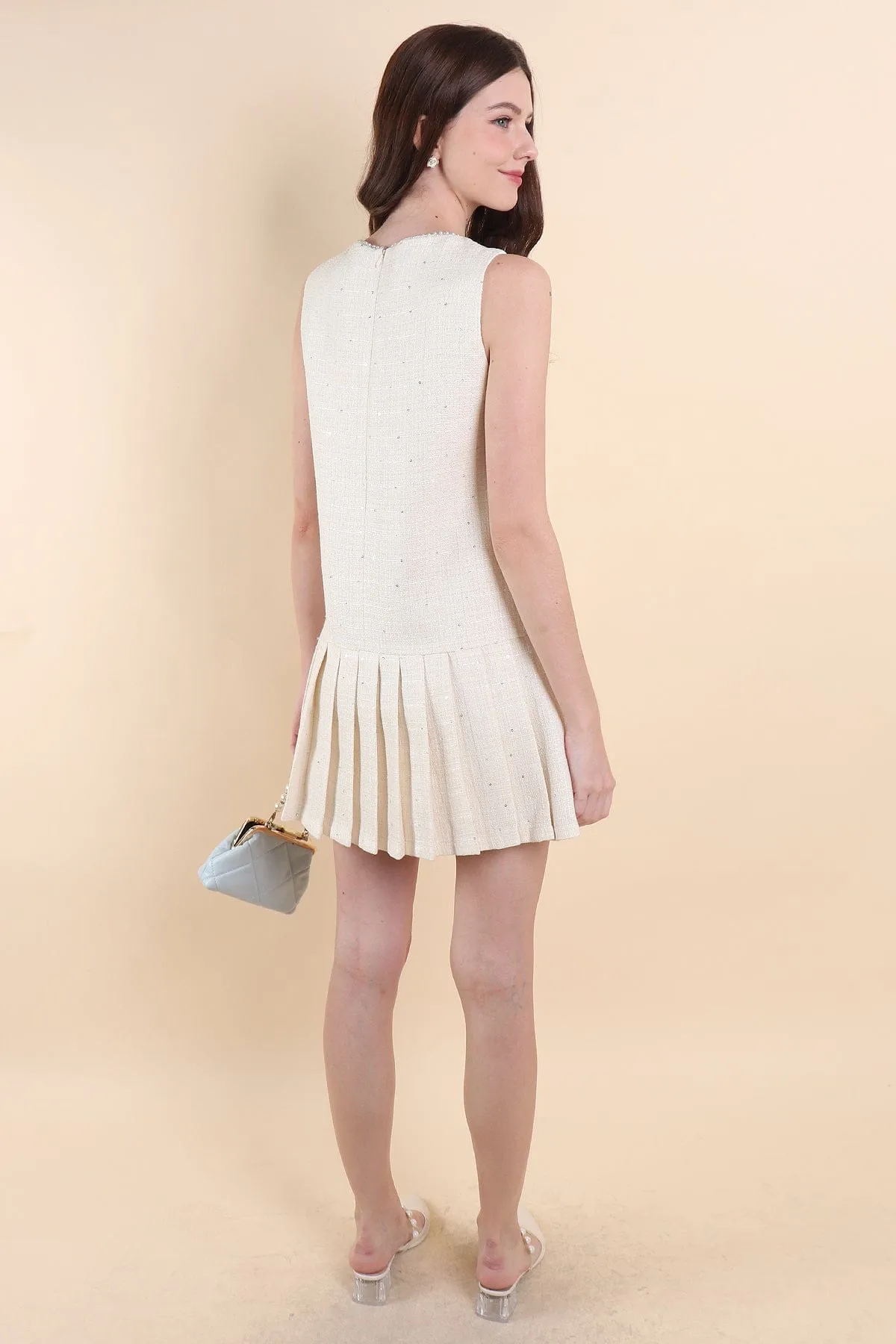 GLITZ PEARL TWEED PLEATED DRESS IN CREAM OAT