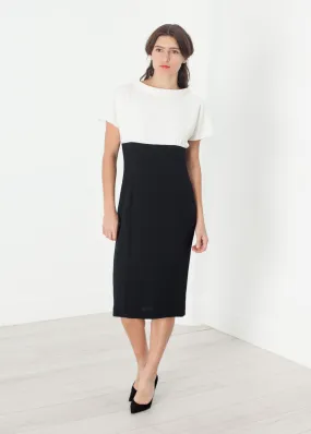 Pearl Fastened Dress in Cream/Black - A Stylish and Fashionable Choice
