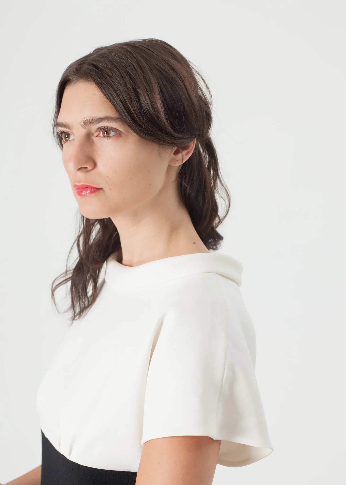 Pearl Fastened Dress in Cream/Black - A Stylish and Fashionable Choice