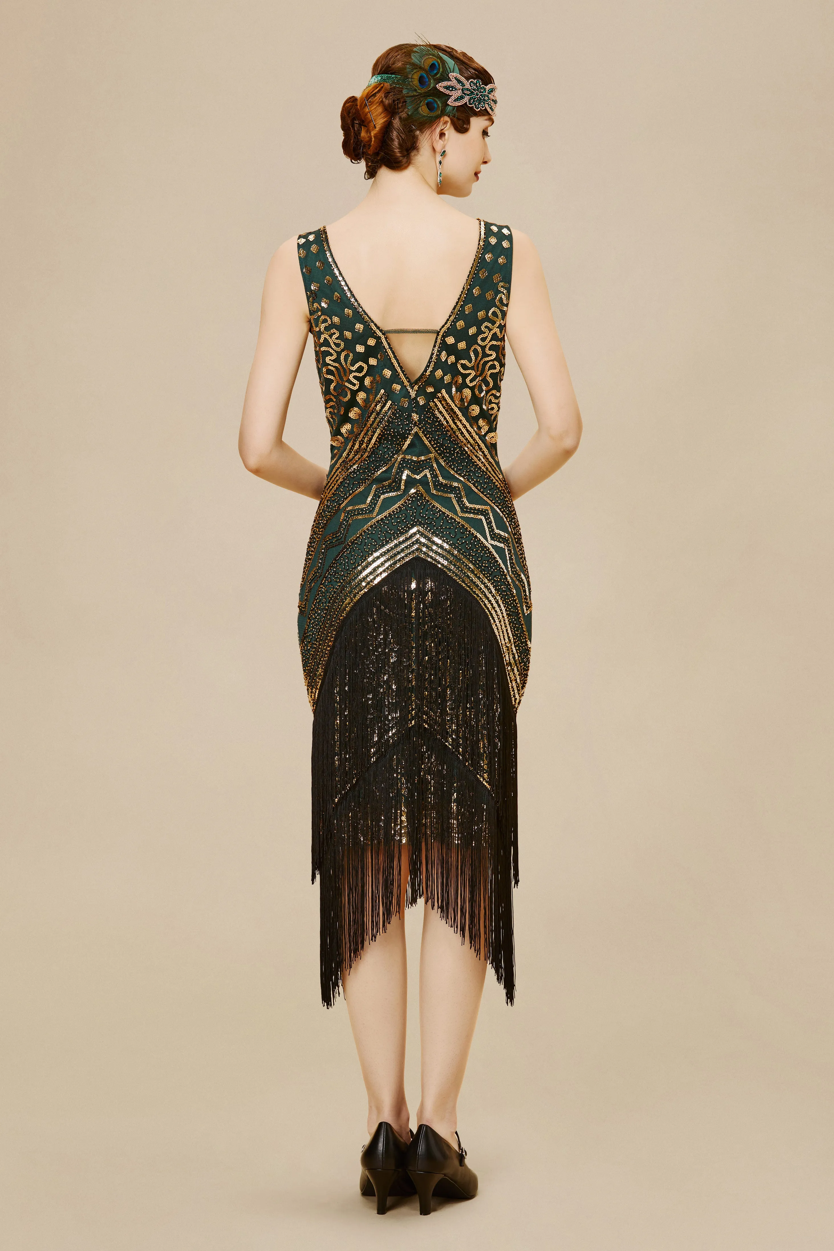 Rolling 20s Deep V-Neck Prom Dress