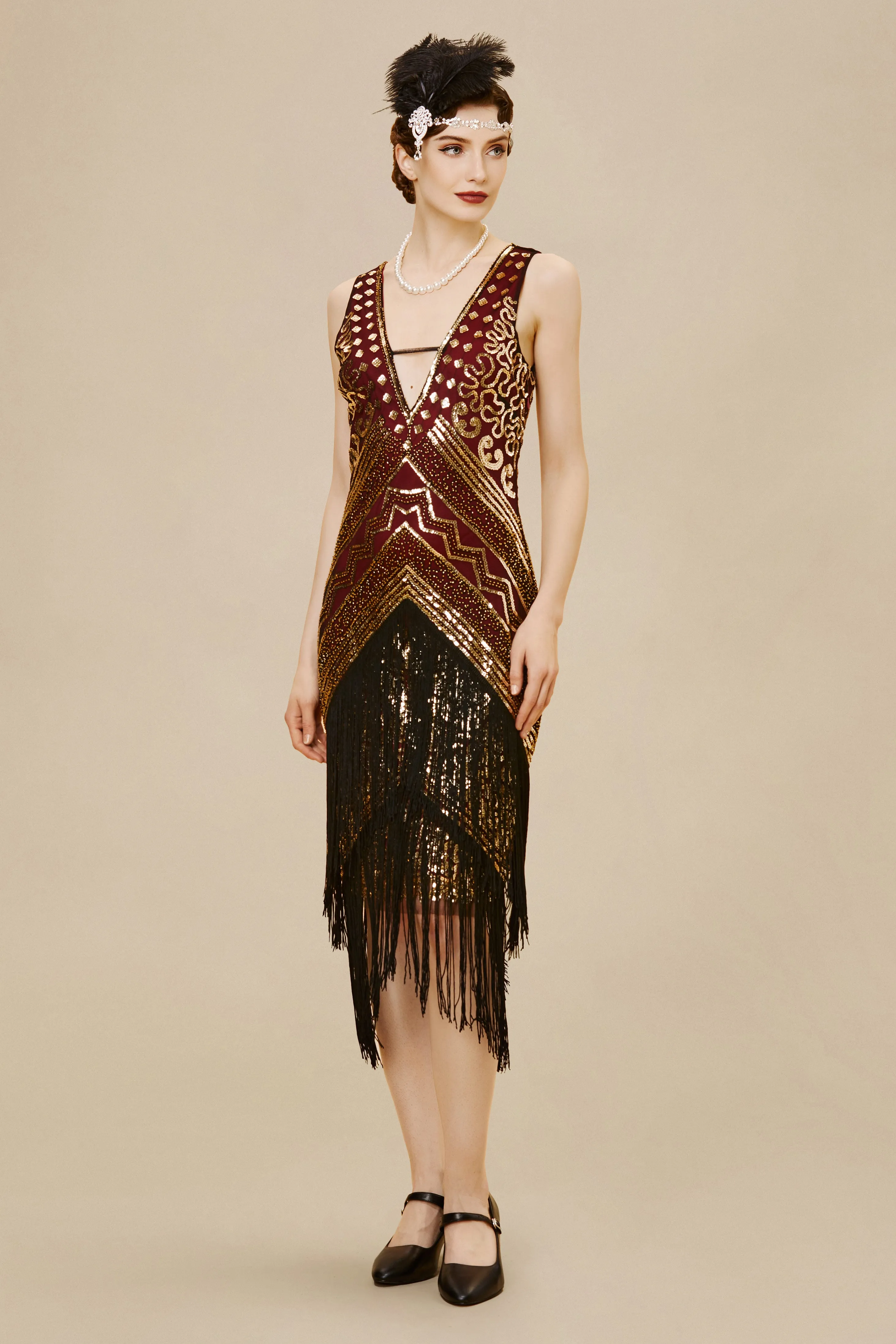 Rolling 20s Deep V-Neck Prom Dress