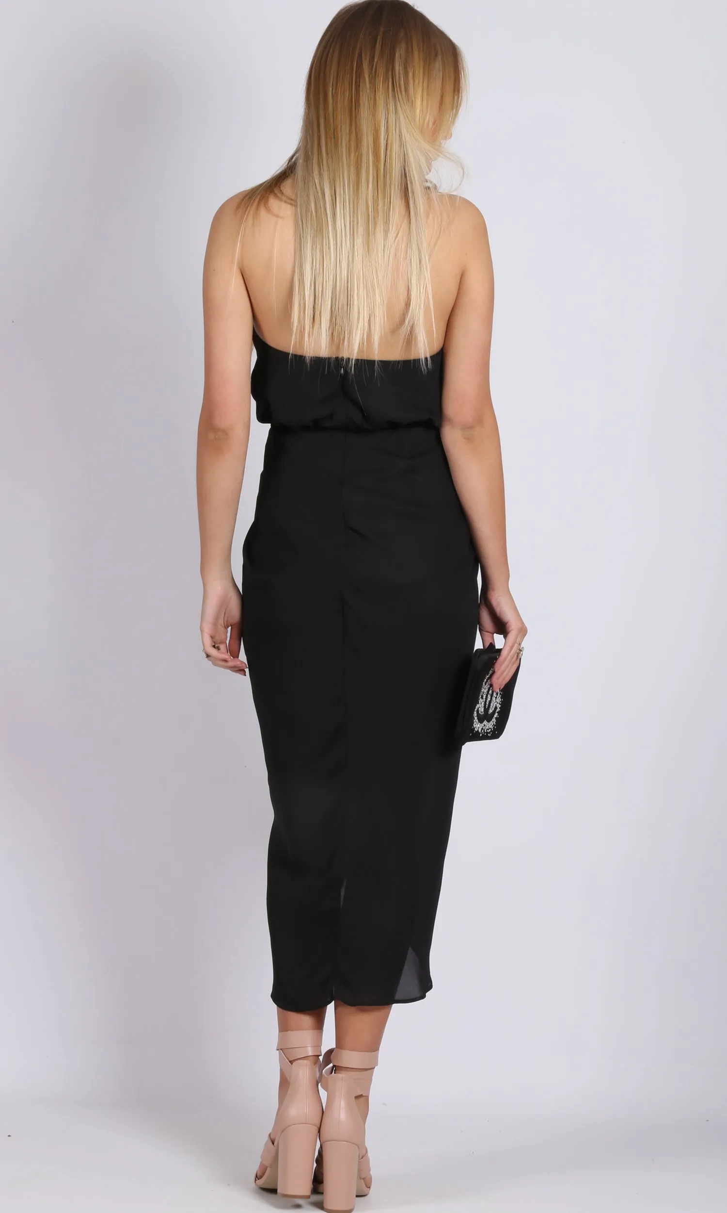 RV1001SS Black Chiffon Bow Halter Dress (Pack)
