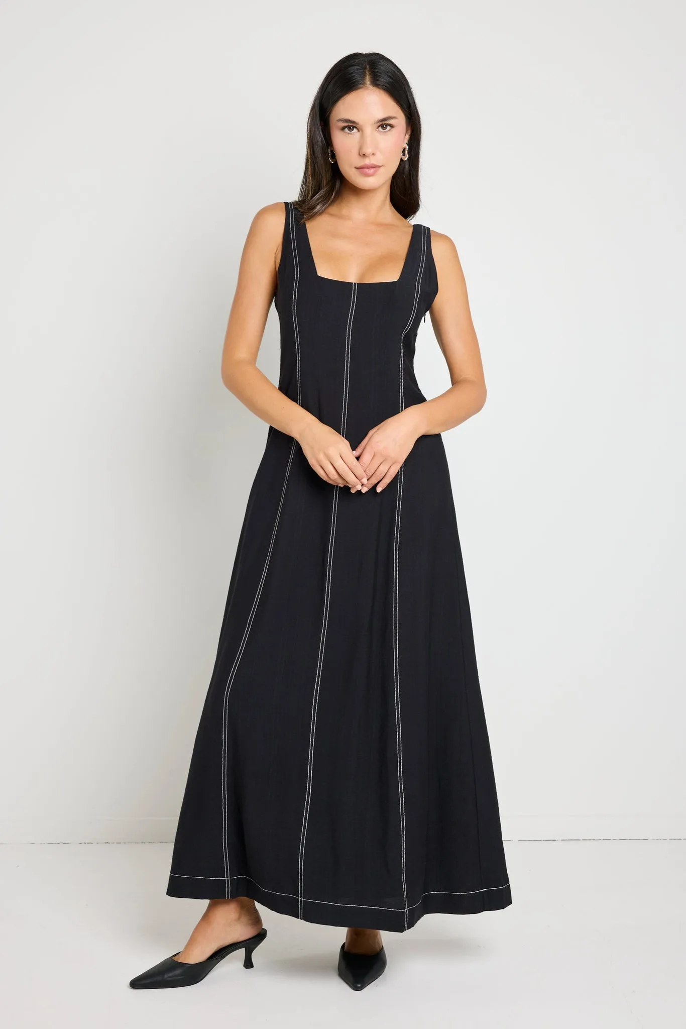 STORIES BE TOLD INDEX SLEEVELESS SQUARE NECK CONTRAST MAXI DRESS