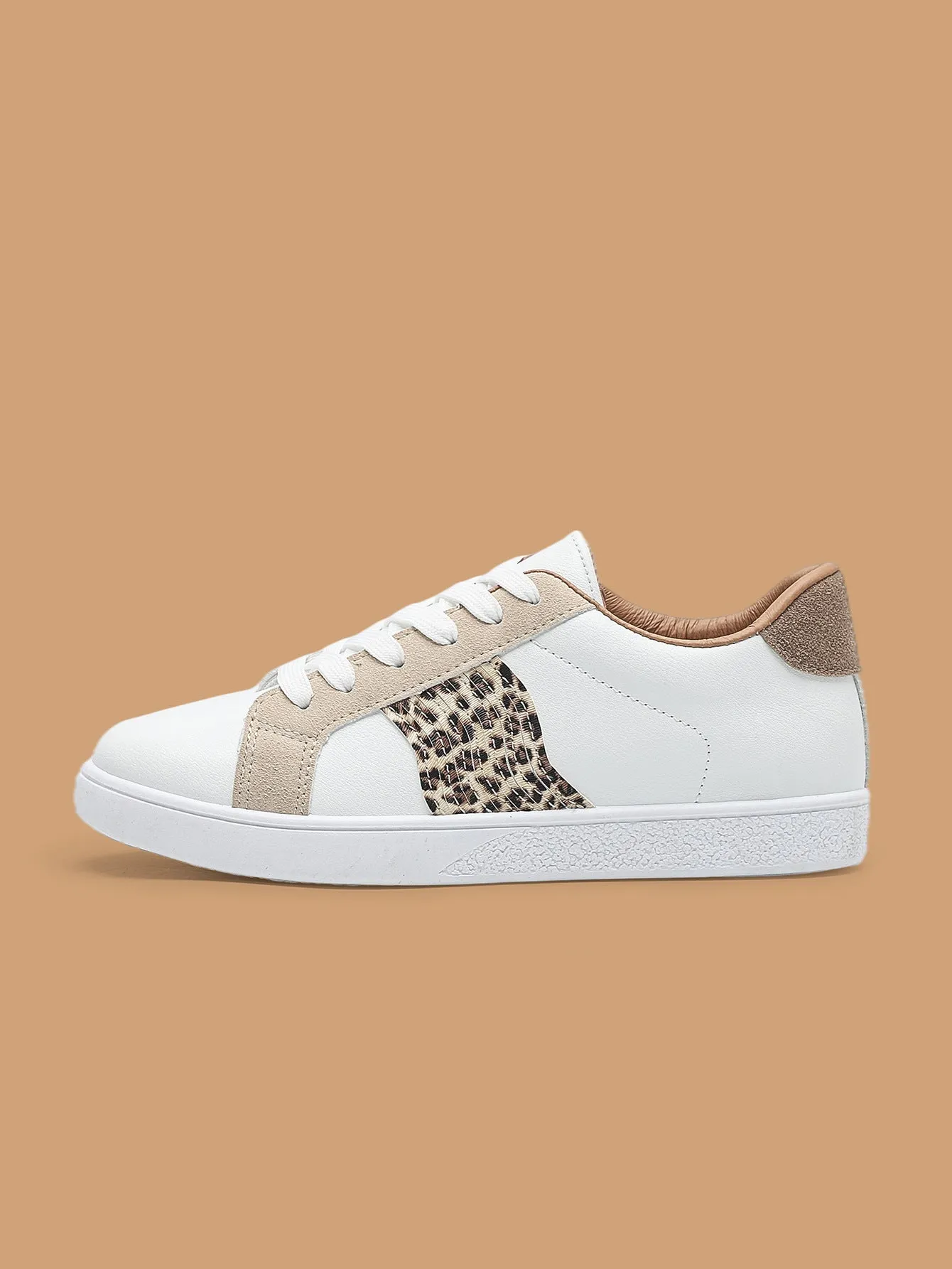 Stylish Lace-Up Flat Shoes for Women - Comfortable Daily Wear