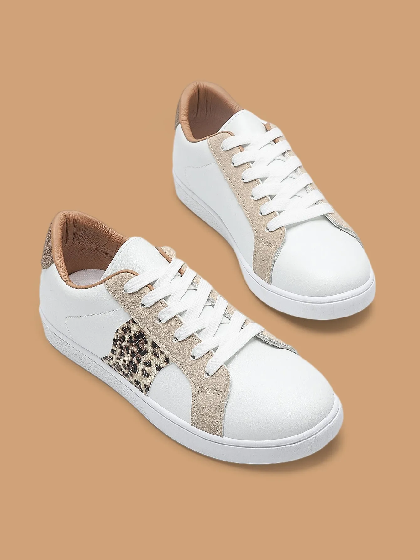 Stylish Lace-Up Flat Shoes for Women - Comfortable Daily Wear