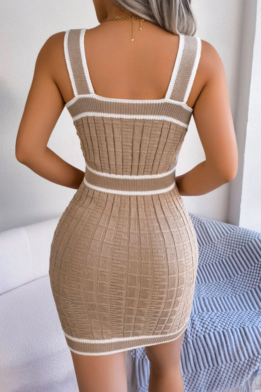 The Sophisticated Sunny Day Dress