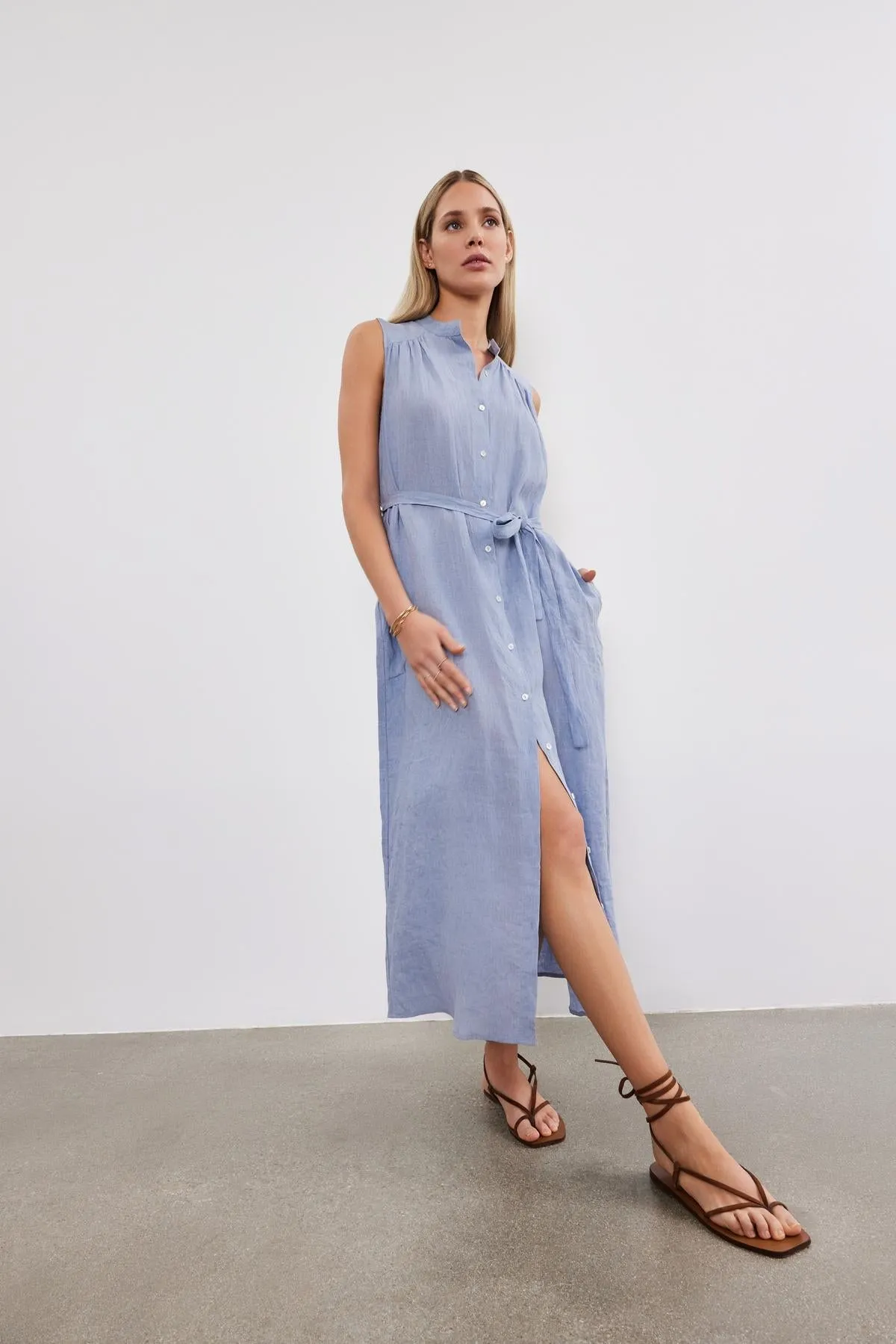 Velvet by Graham & Spencer Luna 06 Woven Linen Sleeveless Dress | Blue Haze